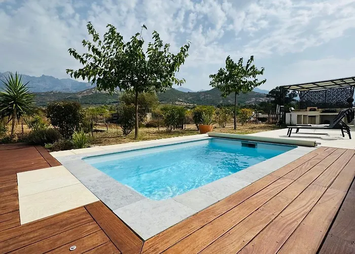Pietralba - Piscine Privee & Vue Montagne - Proche Calvi Vakantiehuis Calenzana